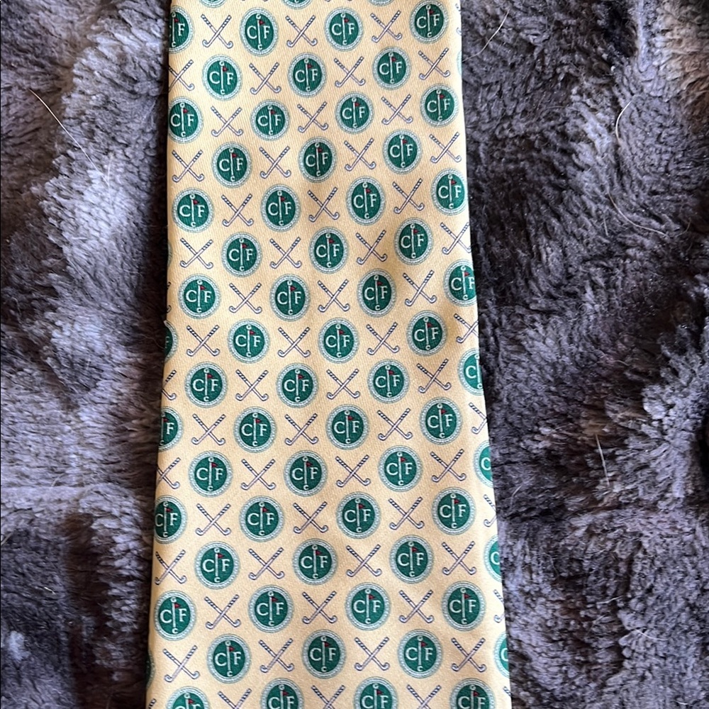Golf Themed Yellow and Green Tie  - Vineyard Vines
